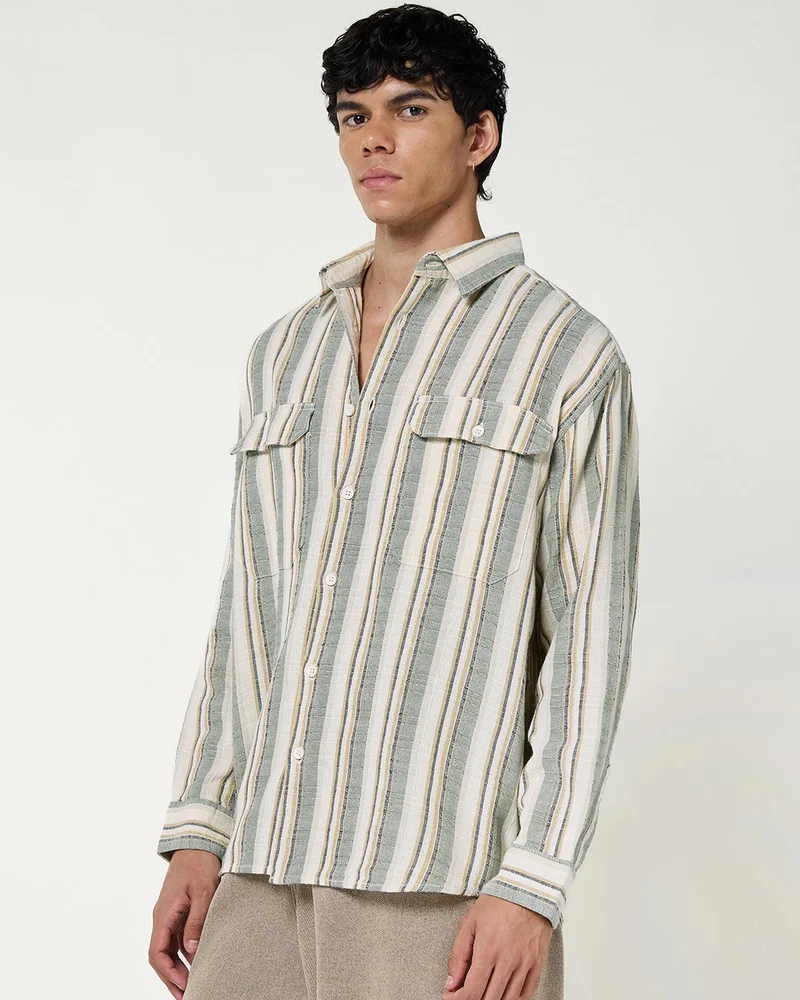 بيواكوف Men's Off White & Green Striped Oversized Shirt