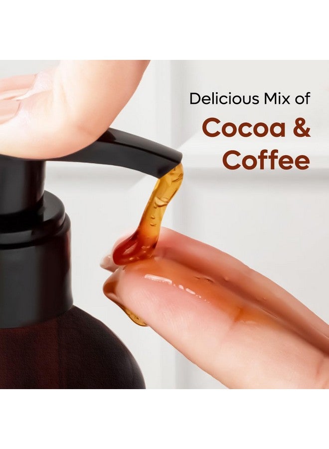 إم كافيين عبوة كومبو غسول الجسم بالقهوة من mCaffeine مع جل الاستحمام بالتوت والكاكاو | رائحة منعشة مع فوائد إزالة السمرة والتنظيف العميق | جل الاستحمام | للرجال والنساء وجميع أنواع البشرة | 400 مل - Image 3
