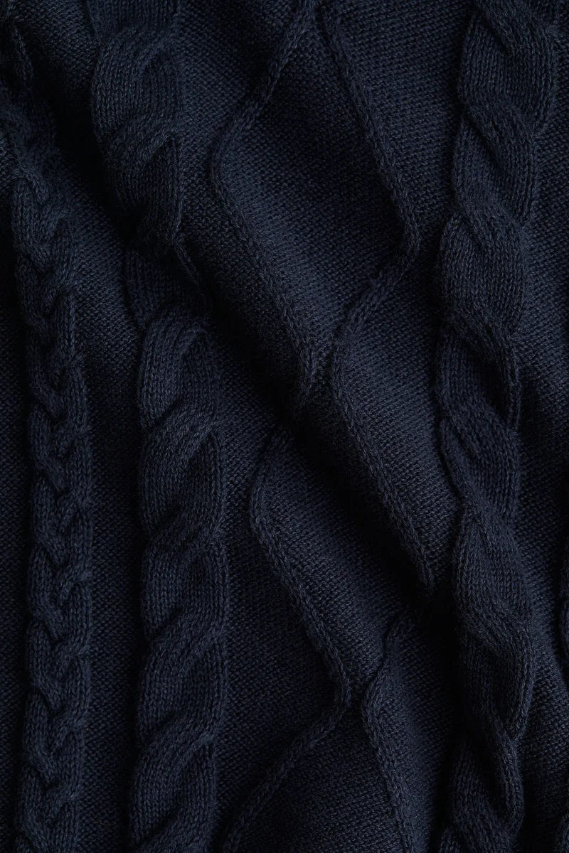 H&M 2-piece shirt and sweater vest set