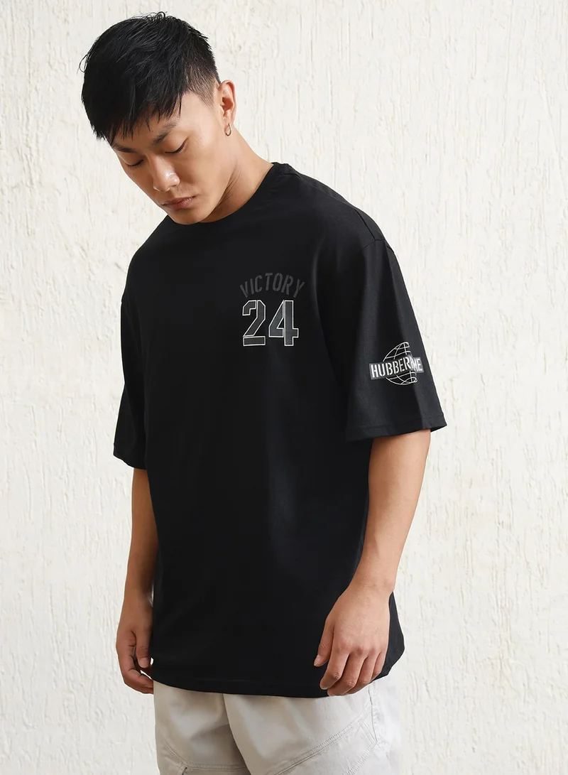 هوبرهولمي Men’s Relaxed Fit Graphic Drop Shoulder T-shirt in Black, Cotton Jersey