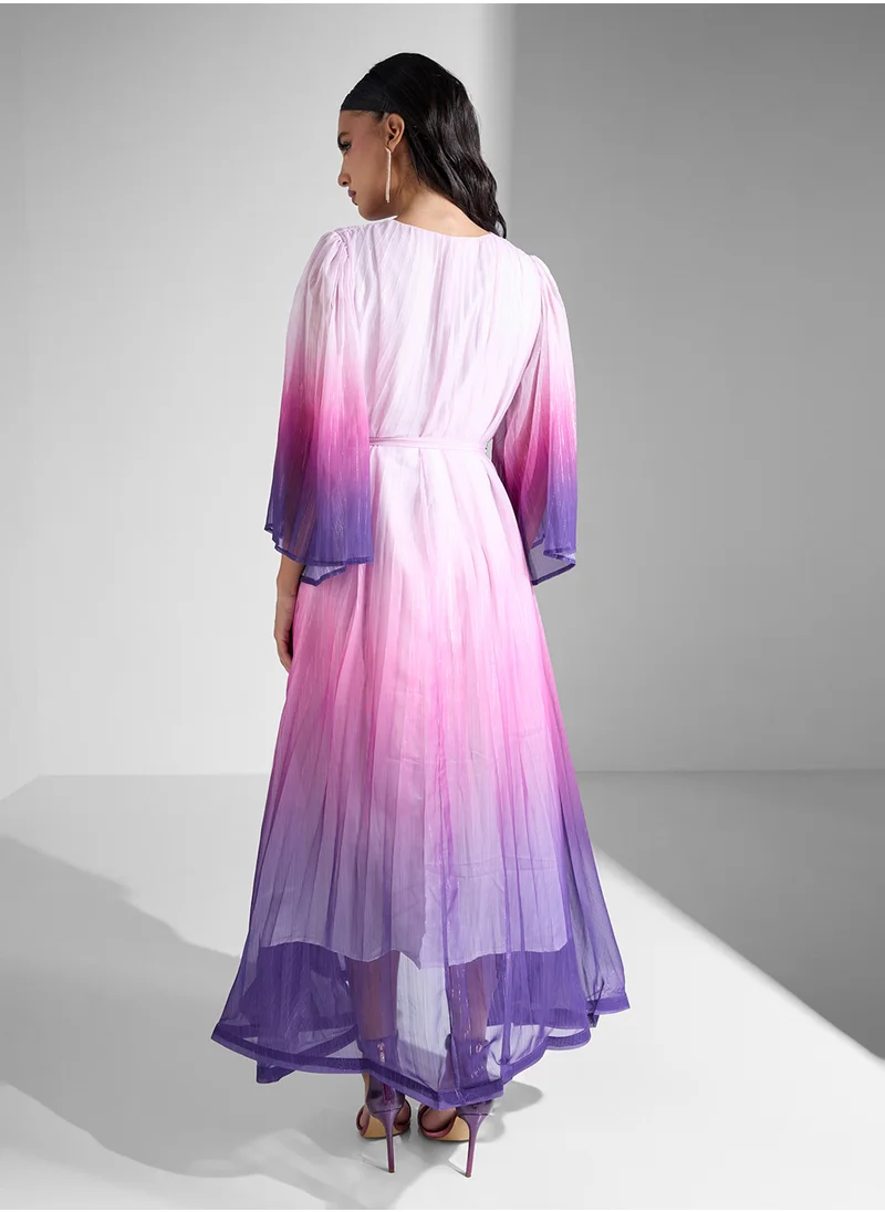 خزانة Ombre Pleated Dress