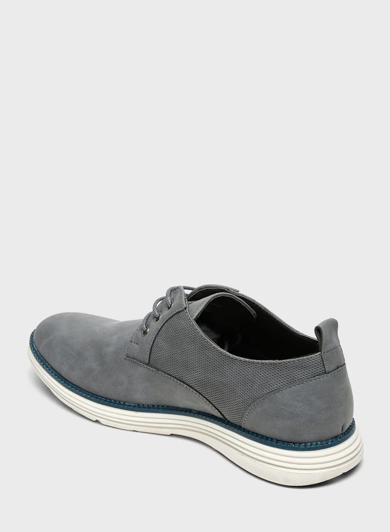 shoexpress Casual Low Top Sneakers