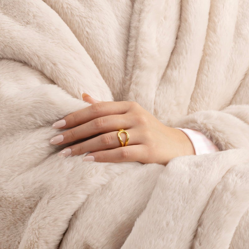 UGG Faux Fur Throw Blanket - Soft Luxury Throw for Couch, Cozy Bedroom Decor & Living Room Decor, Housewarming Gifts for Women, Beige Light Sand, 50"x70" (Marcella) - Image 5