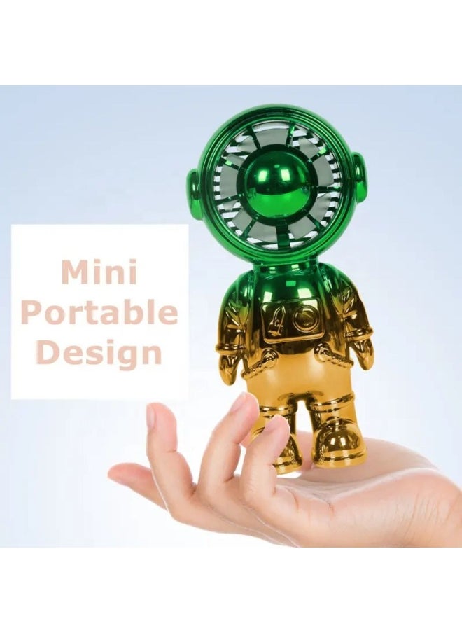 Small portable hand and desk fan with 3-speed USB charger, designed in the shape of a bear and in attractive and multiple metallic colors