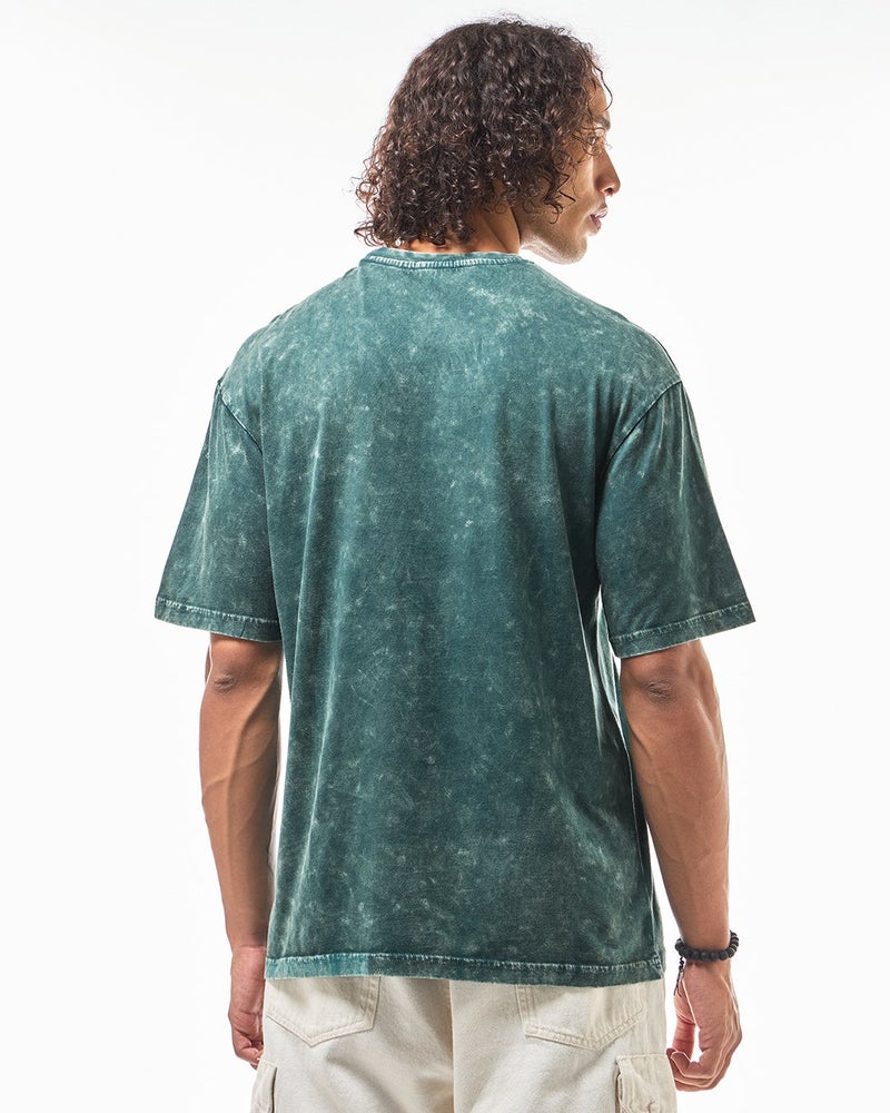 bewakoof Men's Green Oversized Acid Wash T-shirt - Image 4