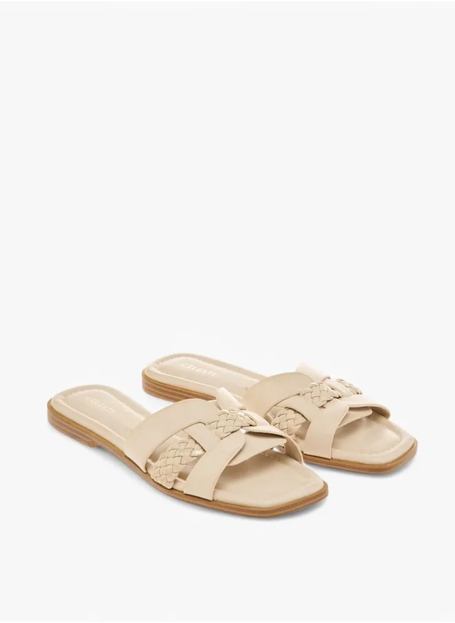 سيليست Women's Textured Slip-On Sandals