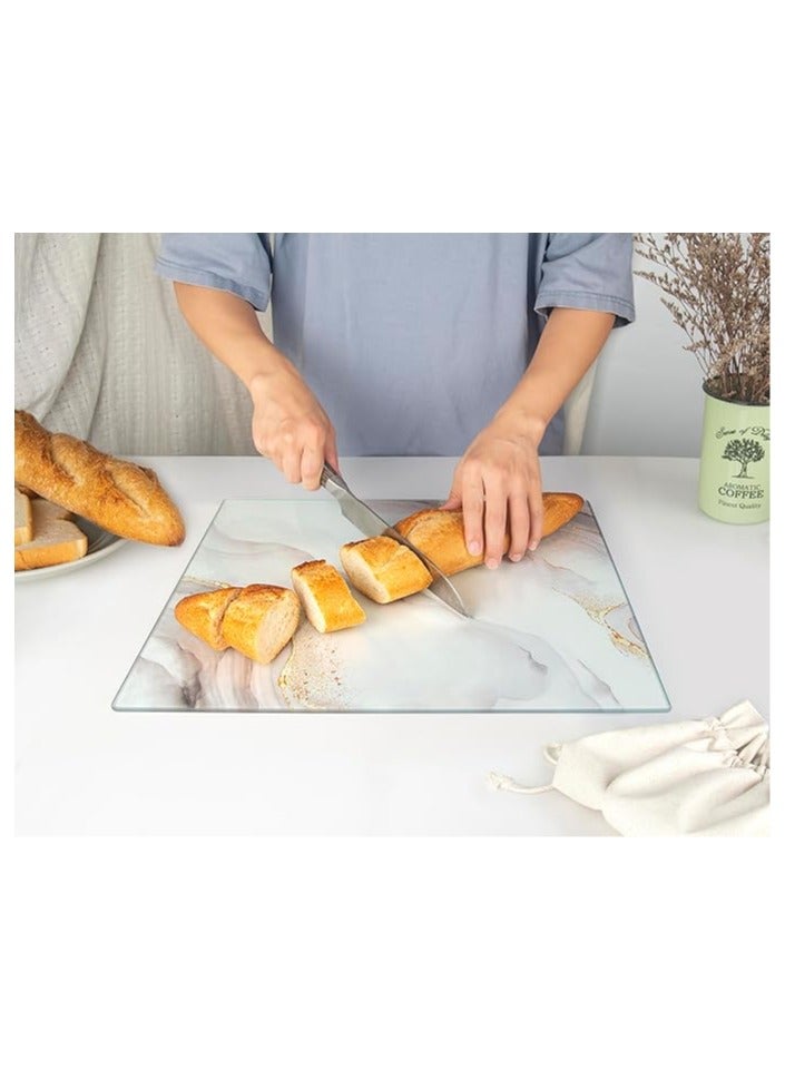 Kitchenville لوح تقطيع زجاجي من كيتشنفيل، مقاس 40 × 30 سم: حامل أطباق زجاجي للمطبخ - رف زجاجي متين وصحي - مقاوم للخدش والحرارة وسهل التنظيف - أبيض وذهبي - Image 4