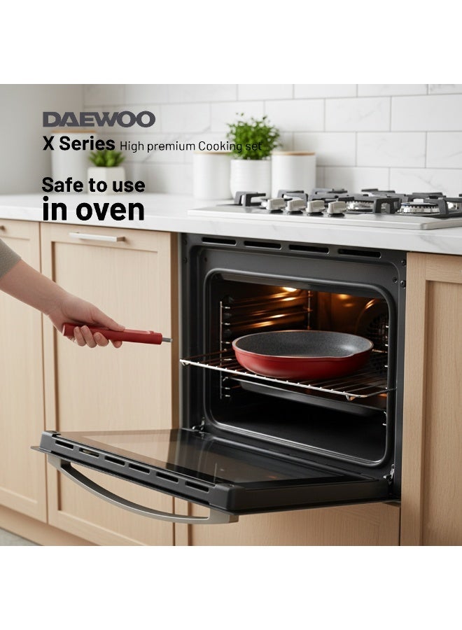 DAEWOO مقلاة دايو 28 سم من الألمنيوم المصبوب، بطبقة حجرية غير لاصقة، قاعدة كاملة للتحريض، آمنة للاستخدام في الفرن، مقبض باكلايت، حمراء، خالية من المواد الكيميائية - Image 4