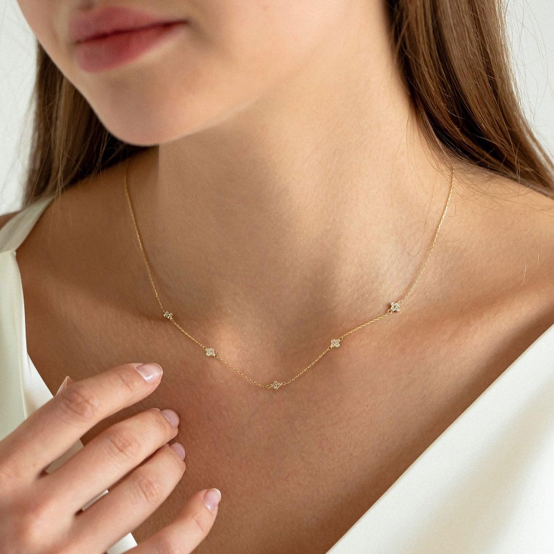 VRIUA Diamond Necklaces for Women - 14K Gold Plated Dainty Gold Necklace Flower CZ Necklace Charm Necklace for Women Minimalistic Trendy Jewelry - Image 5