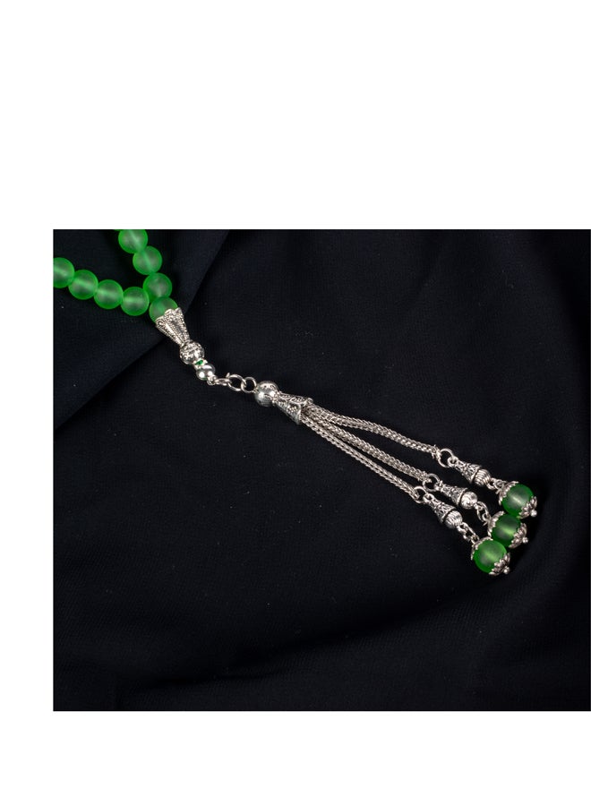 ذا بلاك بيرل اكسسوريز سبحة من حجر الأوبال الأخضر الخلاب من 33 حبة - Image 2