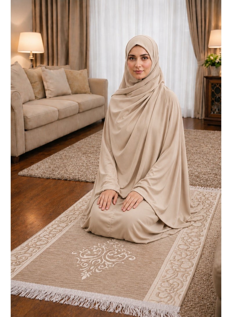 Velvet prayer mat set with plain open square wrap prayer robe, size 2x3. These sets feature a soft and flexible material, making them an excellent choice for worship. They are very suitable and valuable as gifts or giveaways on religious and social occasions.