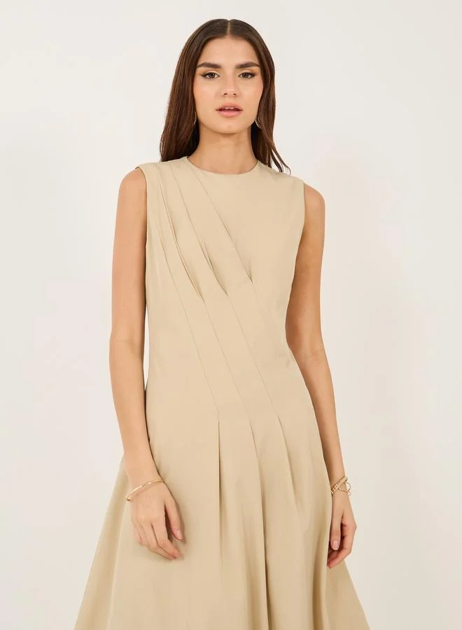 Styli Sleeveless Pleated Midi Dress
