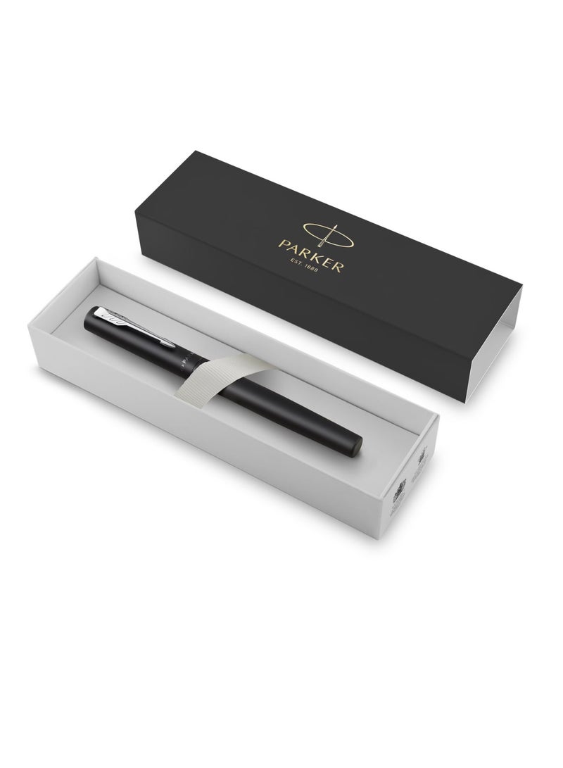 PARKER Vector XL Fountain Pen Fine Tip Black Barrel With Chrome Trim - Image 2