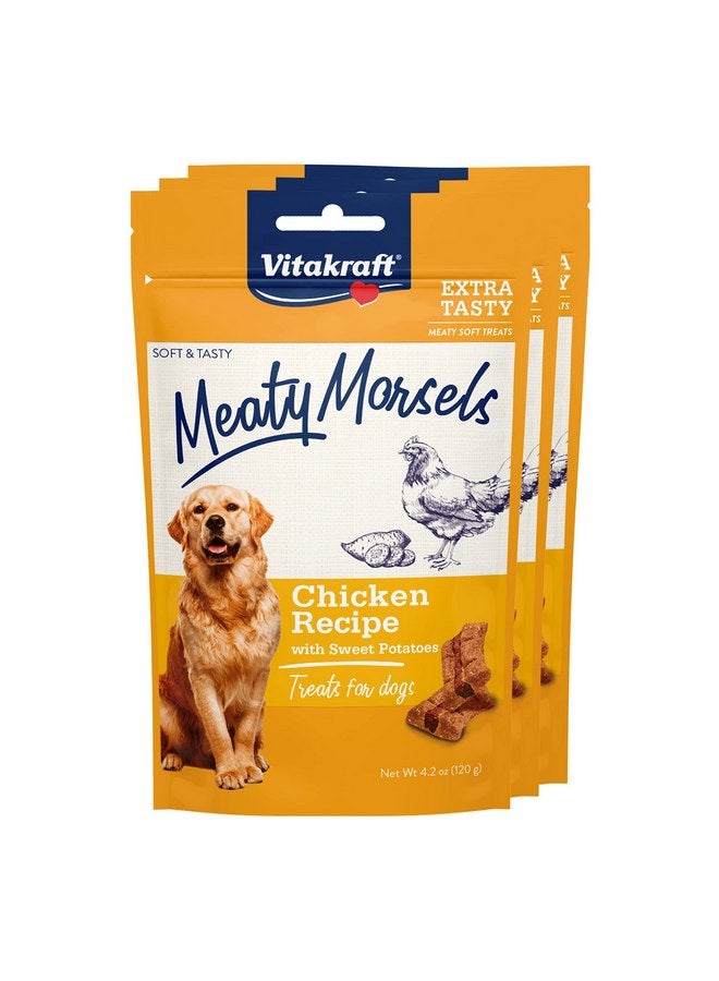 فيتاكرافت عبوة من 3 قطع من مكافآت Vitakraft Meaty Morsels للكلاب - دجاج مع بطاطا حلوة - مكافآت ناعمة للغاية للكلاب - طبقتان من اللحوم المخبوزة في الفرن برفق - عبوة اقتصادية بحجم 12.6 أونصة - Image 1