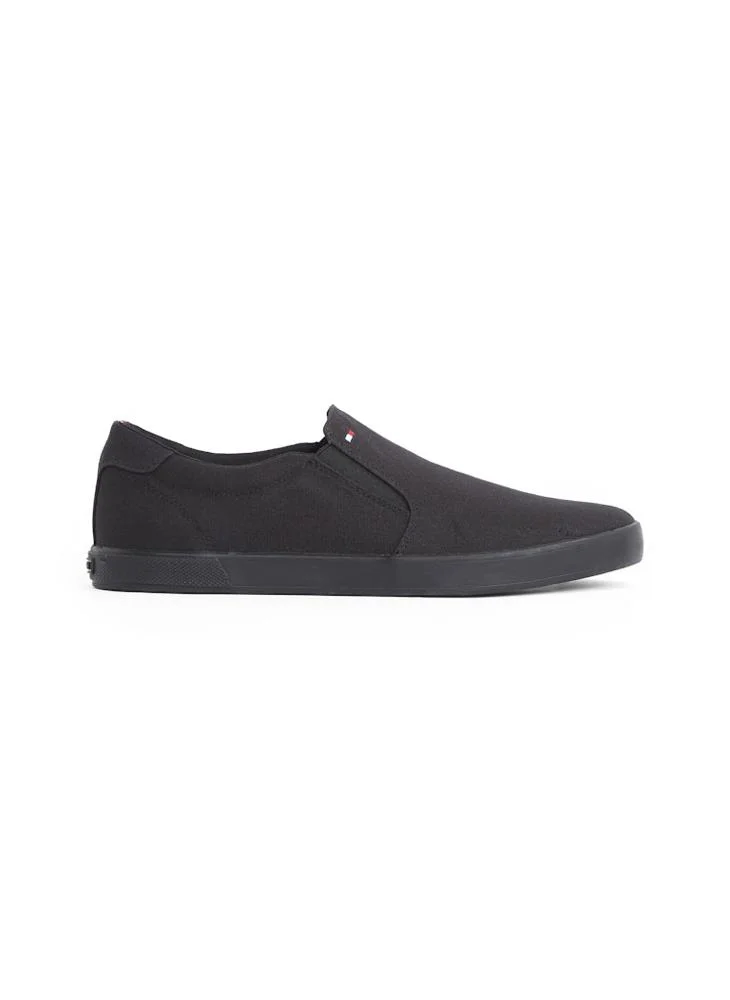 تومي هيلفيغر Casual Slip Ons Shoes