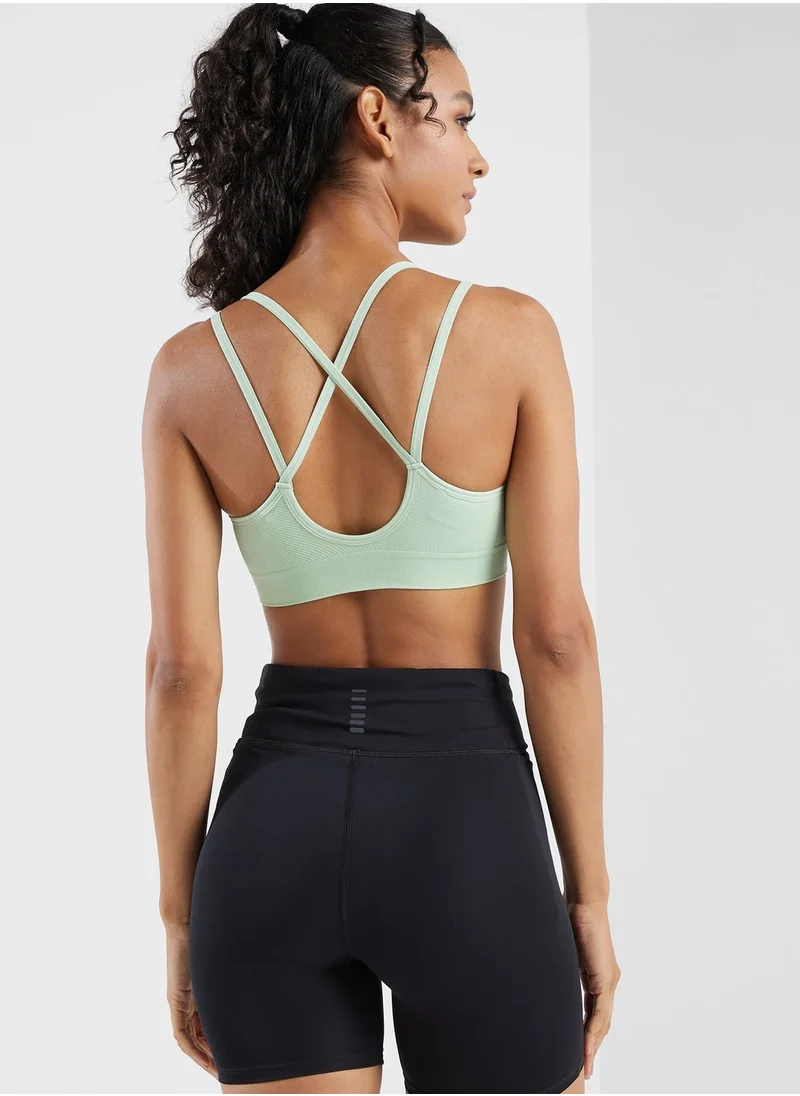 FRWD Dual Strap Cutout Detail Sports Bra