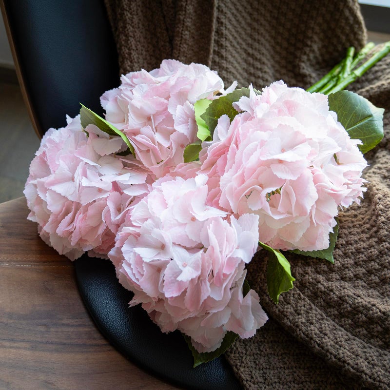 DUYONE 4pcs 22.4'' Realistic Large Artificial Hydrangea Flowers with Long Stem,Light Pink Lifelike Latex Soft Touch Flowers for Home Decor Wedding Arrangements Party Living Room Bouquets - Image 4