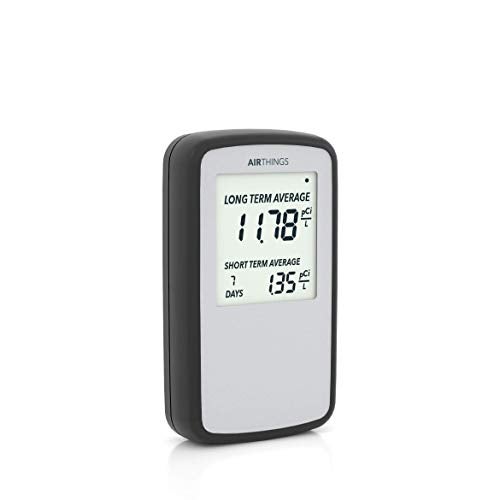 Airthings كاشف غاز الرادون المنزلي من Airthings Corentium 223 محمول، خفيف الوزن، سهل الاستخدام، يعمل ببطارية AAA (3) نسخة أمريكية، pCi/L - Image 1