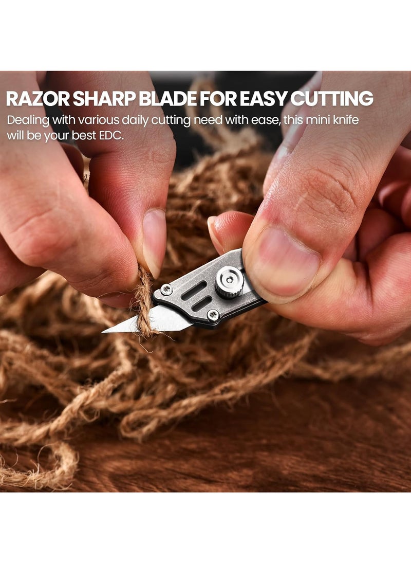 SYOSI سكين جيب متعددة الاستخدامات من التيتانيوم مع 5 شفرات حلاقة بديلة، سكين جيب صغير رائع، سكاكين سلسلة المفاتيح، سكاكين EDC، قاطع صناديق، هدية للرجال والنساء - Image 3