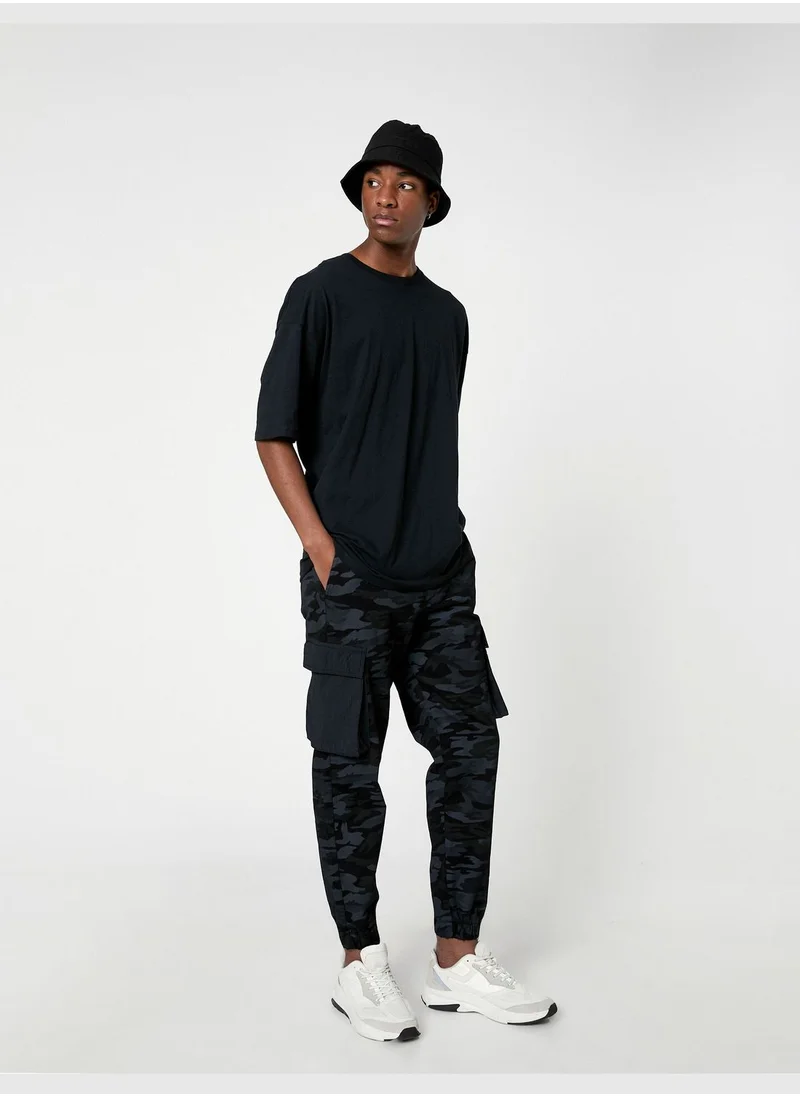 كوتون Jogger Cargo Trousers Camouflage Printed Pocket Detailed Drawstring