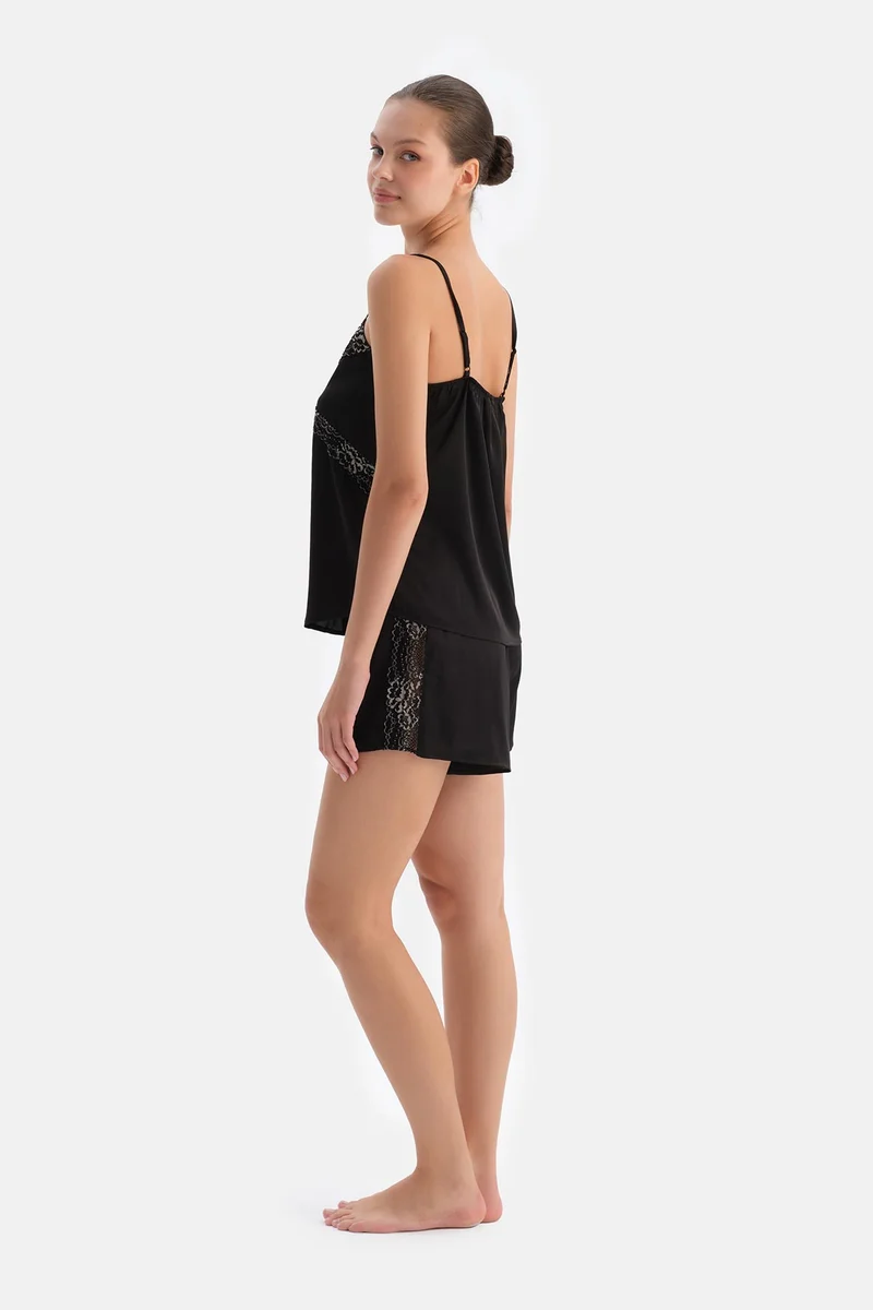 dagi Camisole & Shorts Pajama Set V Neck Polyester Mid Rise Regular/Classic Fit Sleepwear