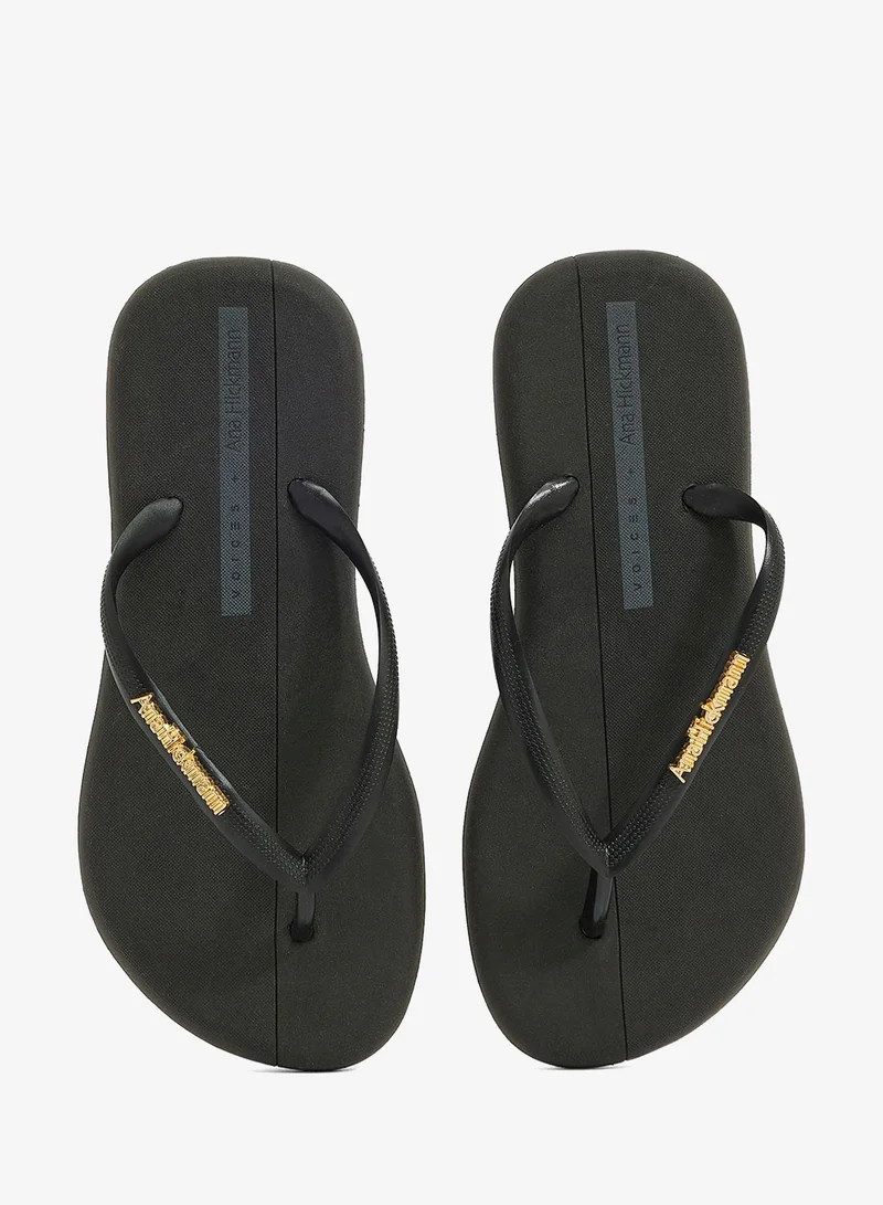 Voices Boat Women'S Flip Flops With Matching Brand Design Strap - Black