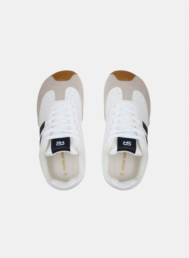 شوروم حذاء رياضي كاجوال من شو روم - Image 1