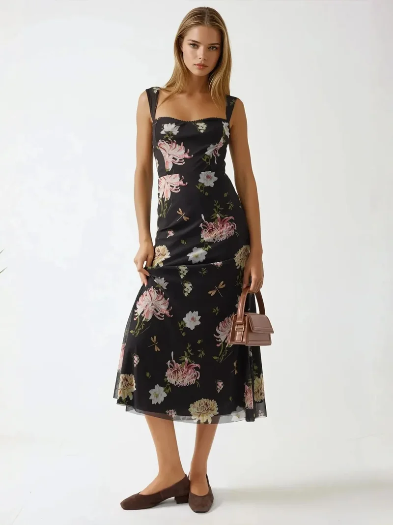 زوبعة فستان ماكسي منقوش بياقة على شكل قلب