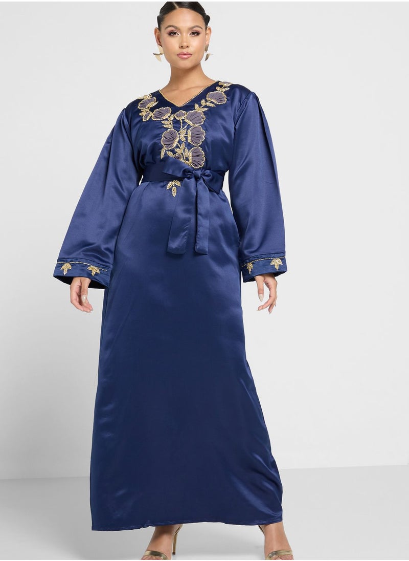 V-Neck Embellished Jalabiya - pzsku/Z288F1E8428FE5B30B8CCZ/45/_/1698934559/5b180558-b0ee-4a1a-96c1-aed5078a6569