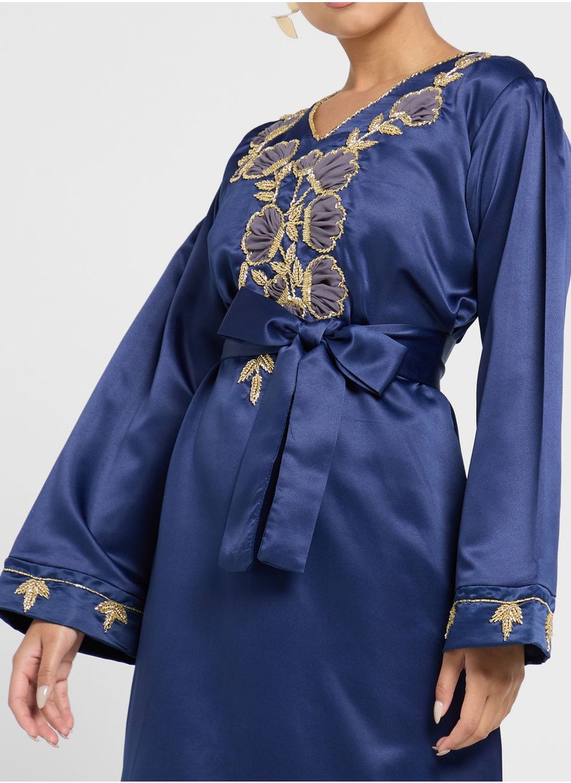 V-Neck Embellished Jalabiya - pzsku/Z288F1E8428FE5B30B8CCZ/45/_/1698934562/e4faa10f-ad7d-4f21-9c2f-0c6bcefecb56