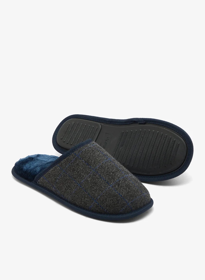 BRAVE SOUL  MENS NAVY KNITTED SLIPPER for Men | Best Price UAE