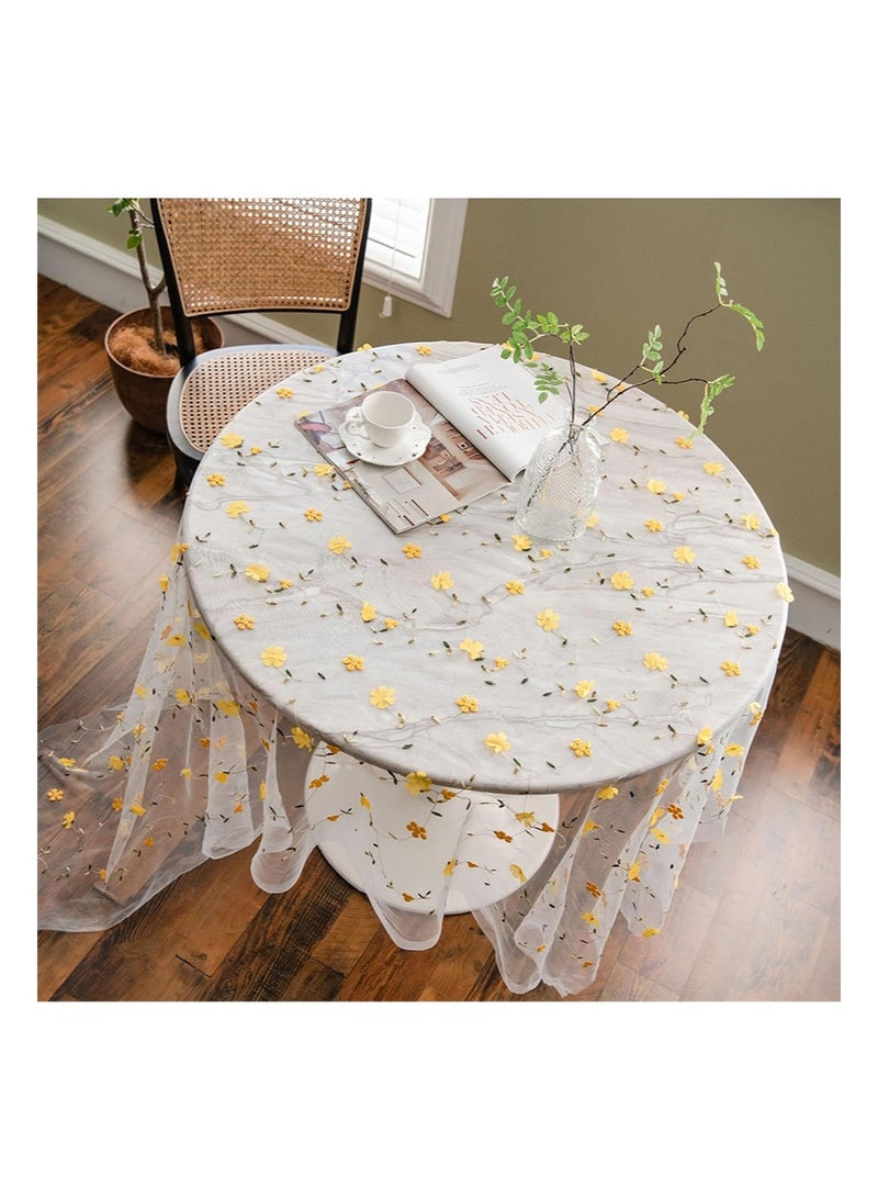 إزدنك مفرش طاولة مربع مقاس 150 سم × 150 سم، مفرش طاولة من الدانتيل المنقوش، مفرش طاولة أنيق مطرز، مناسب لحفلات الزفاف والعطلات وطاولة الطعام الطويلة (أصفر) - Image 5