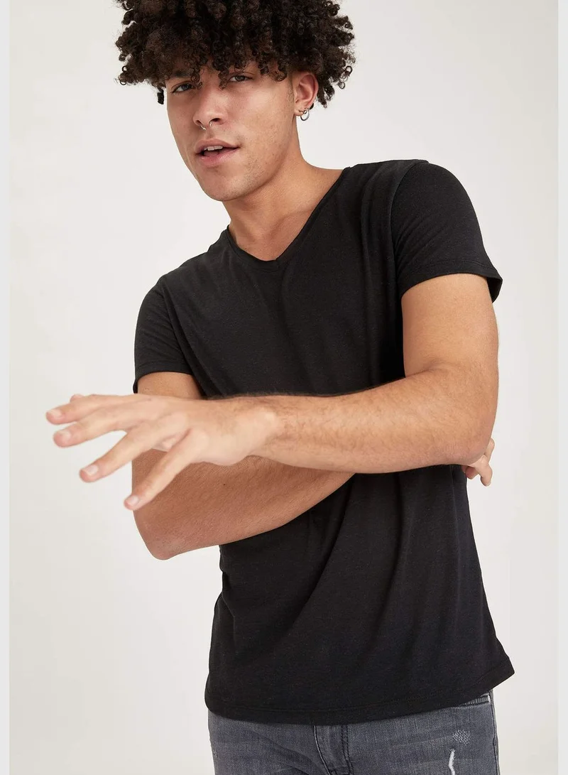 DeFacto Man Knitted Slim Fit V Neck T-Shirt