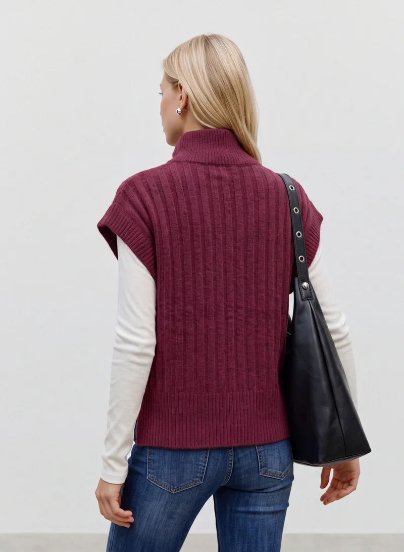 Vero Moda Ribbed Sleeveless High Neck Zipper Vest
