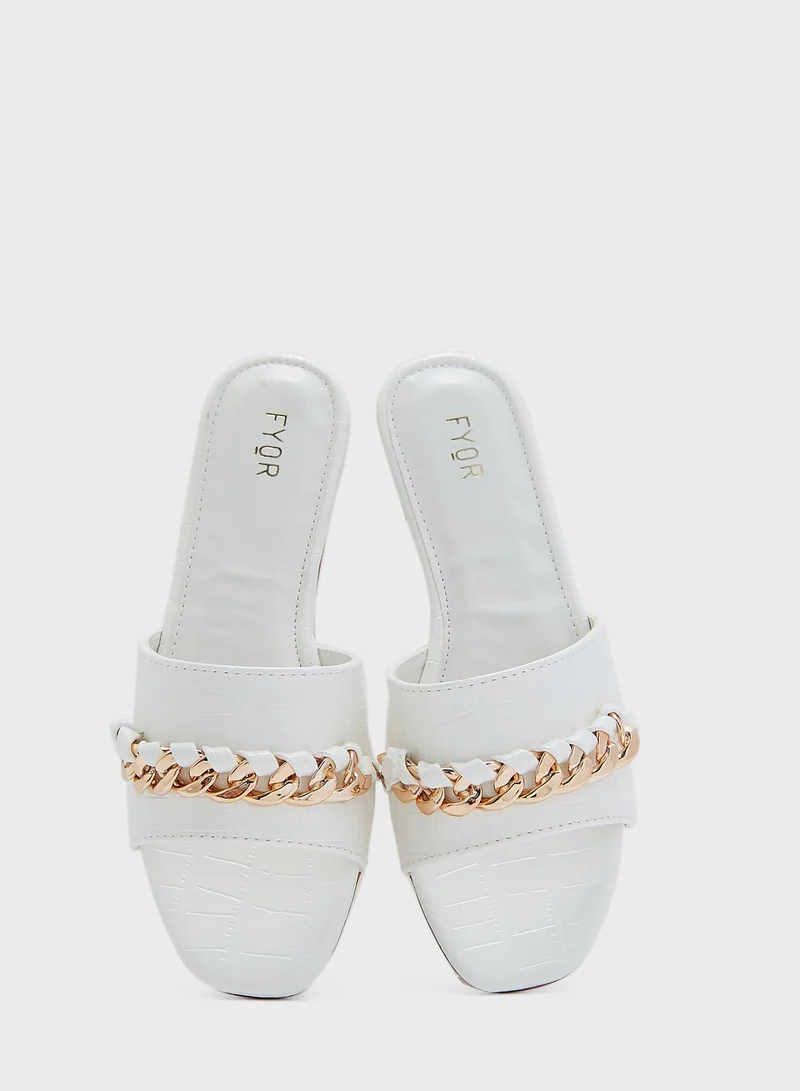 FYOR Casual Flat Sandals