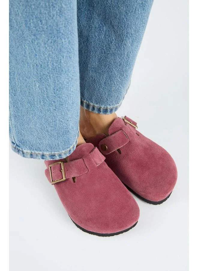 Manijero  Zeta 2 Women's Genuine Leather Belted Buckle Sabo Cherry Slippers. for Women | Best Price UAE