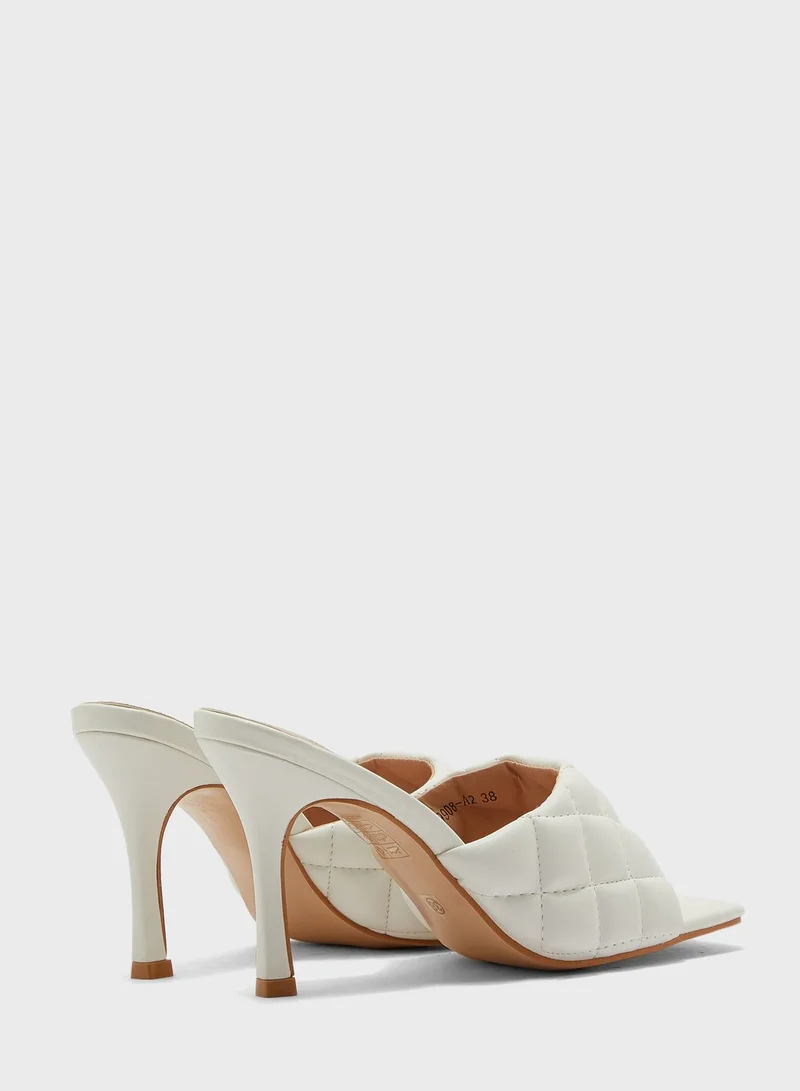 Ginger Quilted Square toe sandal