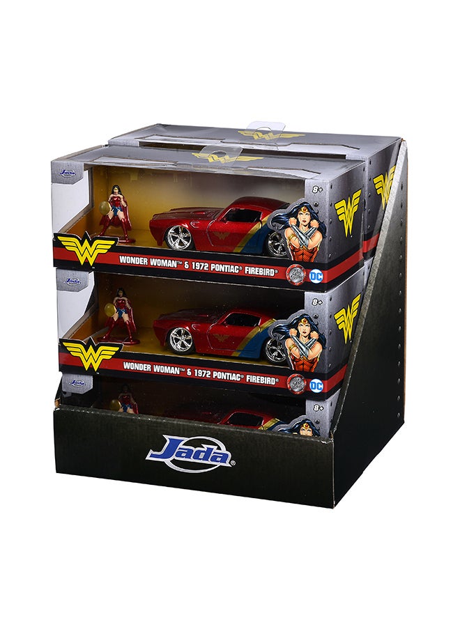 JADA DC Wonder Woman 1972 Pontiac Firebird Die-Cast Collectible Model Car with Opening Doors, Freewheel Vehicle, 1:32 Scale, Multicolored - Image 2
