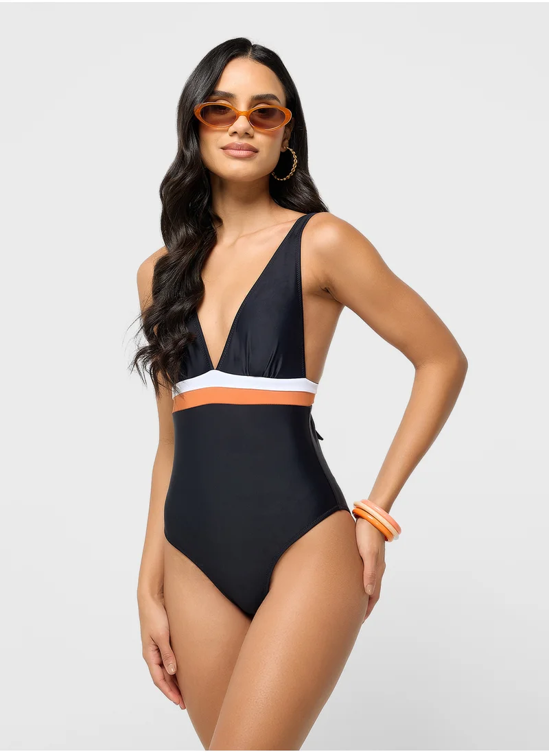 ايلا Contrast Band Swimsuit