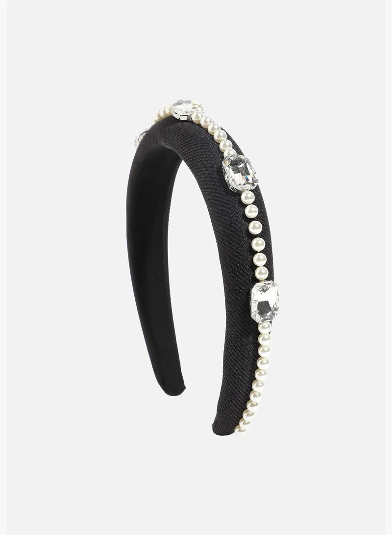 SOHI Trendy Pearls Western Wear Hair Band For Women