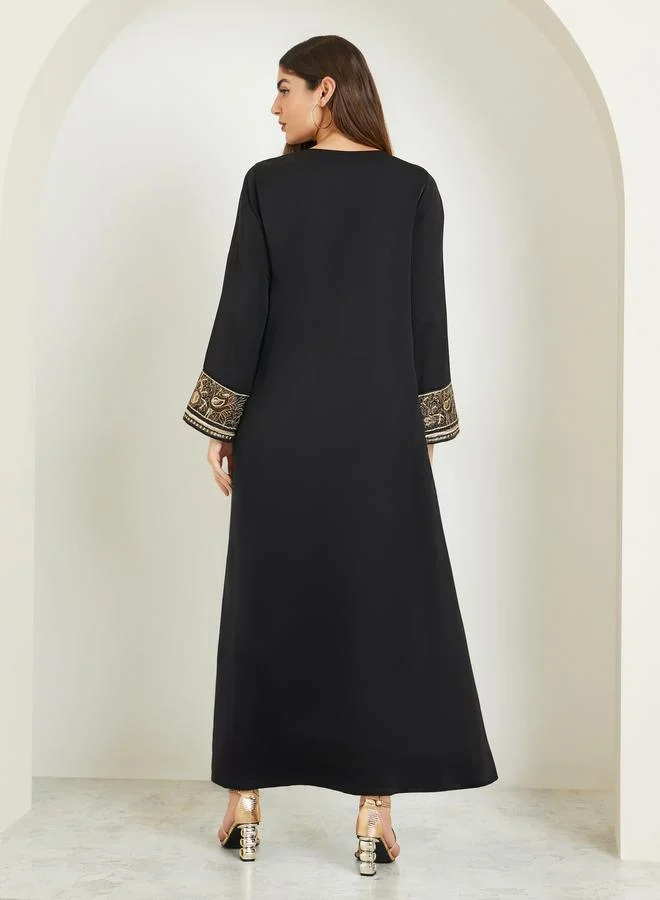 Amirah  Black Notch Neck Jalabiya with Embroidered Cuffs for Women | Best Price UAE