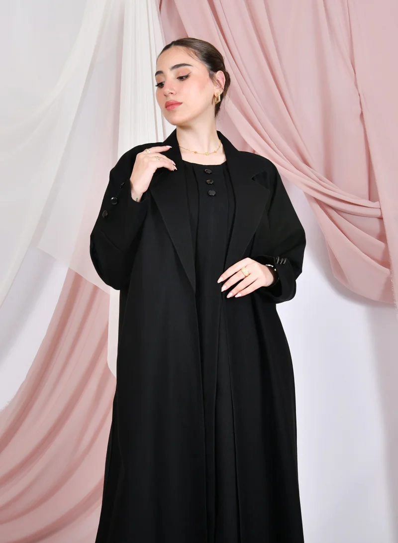 HAWRAA ABAYA Formal black abaya with an inner piece that closes with a click