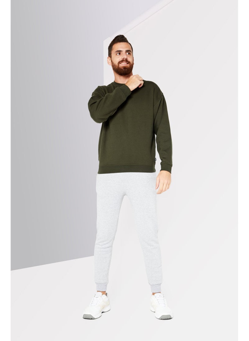 DKNY Sport Men Sportswear Fit Long Sleeves Running Sweatshirt, Green  - Image 3