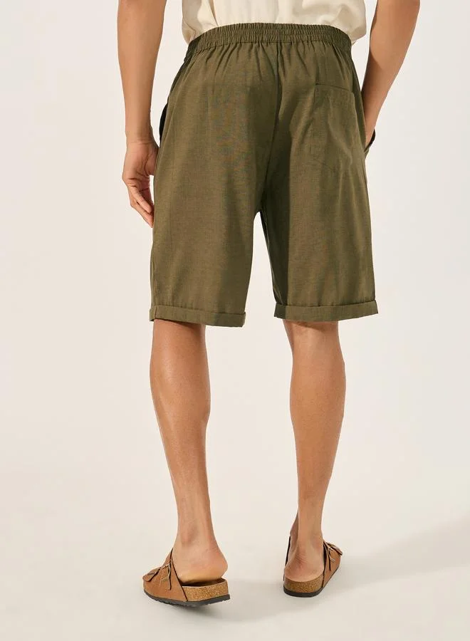 Styli Styli Mid Rise Regular Fit Pleated Shorts