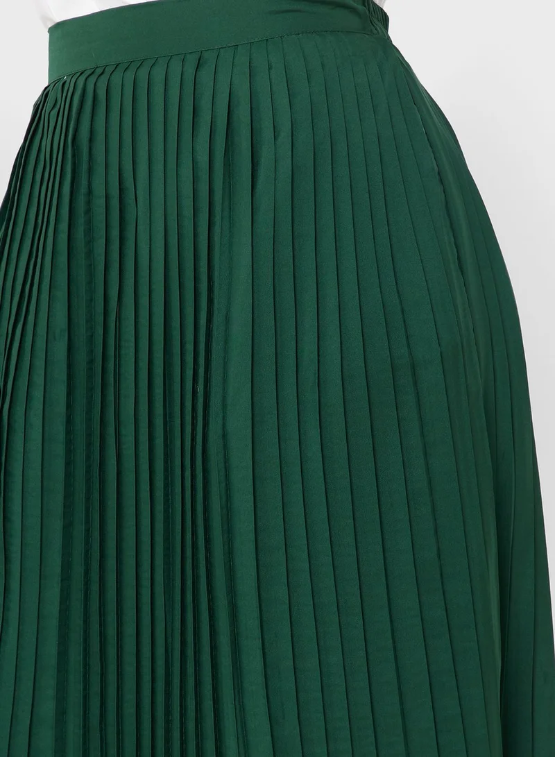 Khizana Pleat Detail Solid Skirt