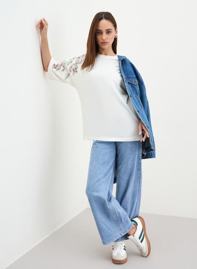 Styli Off White Embroidered Floral Oversized T-Shirt - Image 2