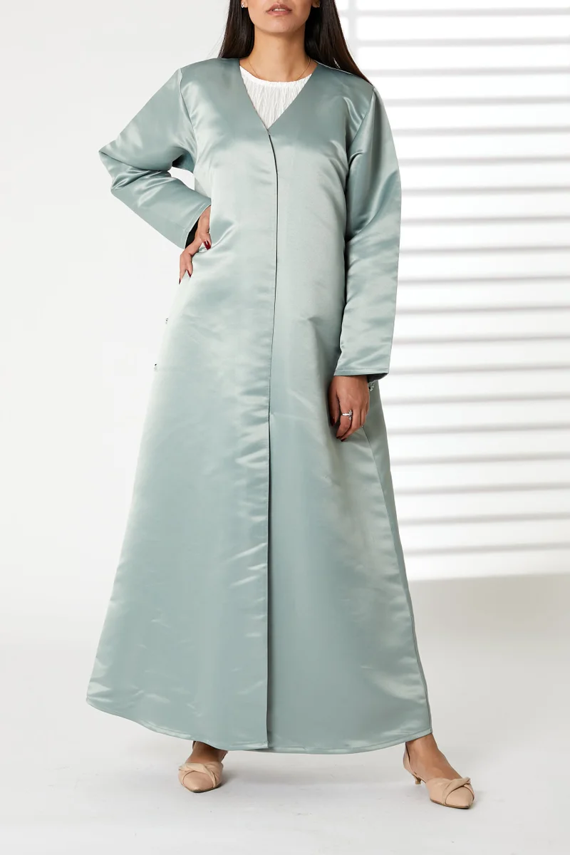 Moistreet Embroidered V-Neck  Satin Split Cuffs Abaya