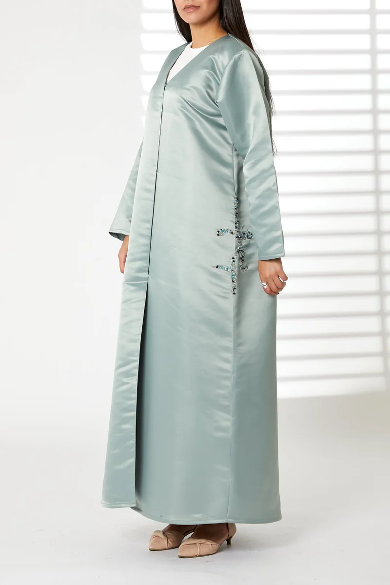 Moistreet  Embroidered V-Neck  Satin Split Cuffs Abaya for Women | Best Price UAE