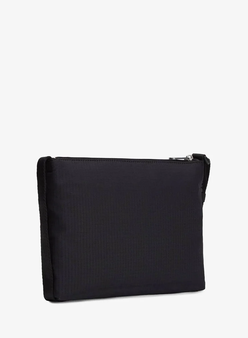 TOMMY JEANS Black Essential Ripstop Crossbody Sacoche Bag for Men | Best Price UAE