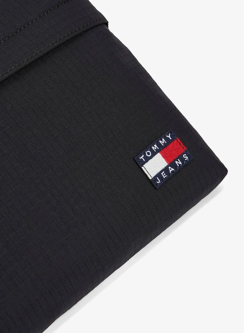 TOMMY JEANS Black Essential Ripstop Crossbody Sacoche Bag for Men | Best Price UAE